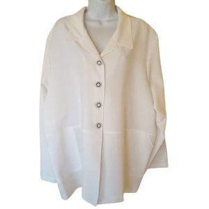 White Blazer 24 W